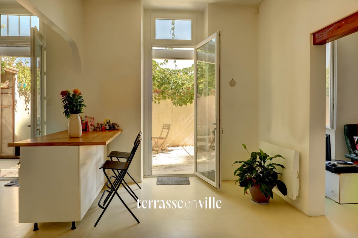EXCLUSIVITÉ - ST CHARLES / ST LAZARE - 63 m2 - Terrasse 17 m2 - 220000€ - 5