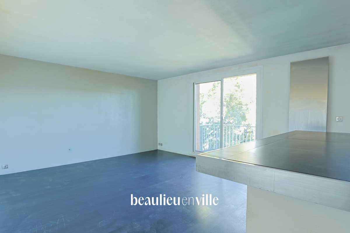 LE CABOT 9ème - T3 - 70 M2 - BALCON - PARKING - 210 000€ - 4