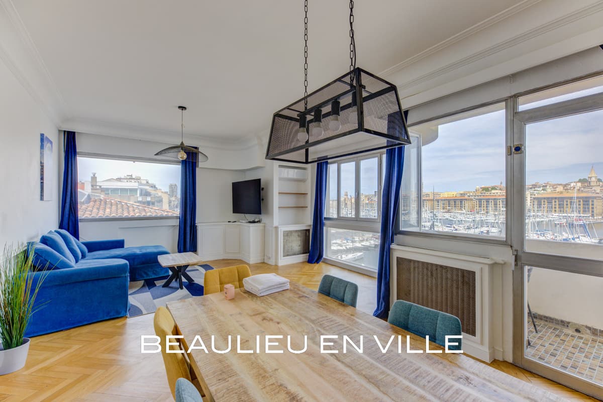 EXCLUSIVITE - BAIL EMPHYTEOTIQUE - VIEUX PORT - T3 - BALCON - VUE - 140 000€ - 5
