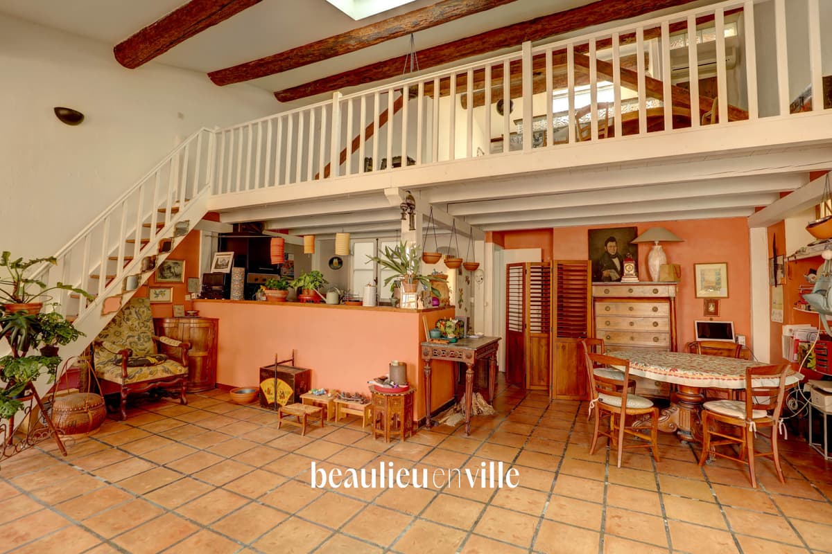 EXCLUSIVITE - PREFECTURE - T3 - DERNIER ETAGE - 380 000€ - 3
