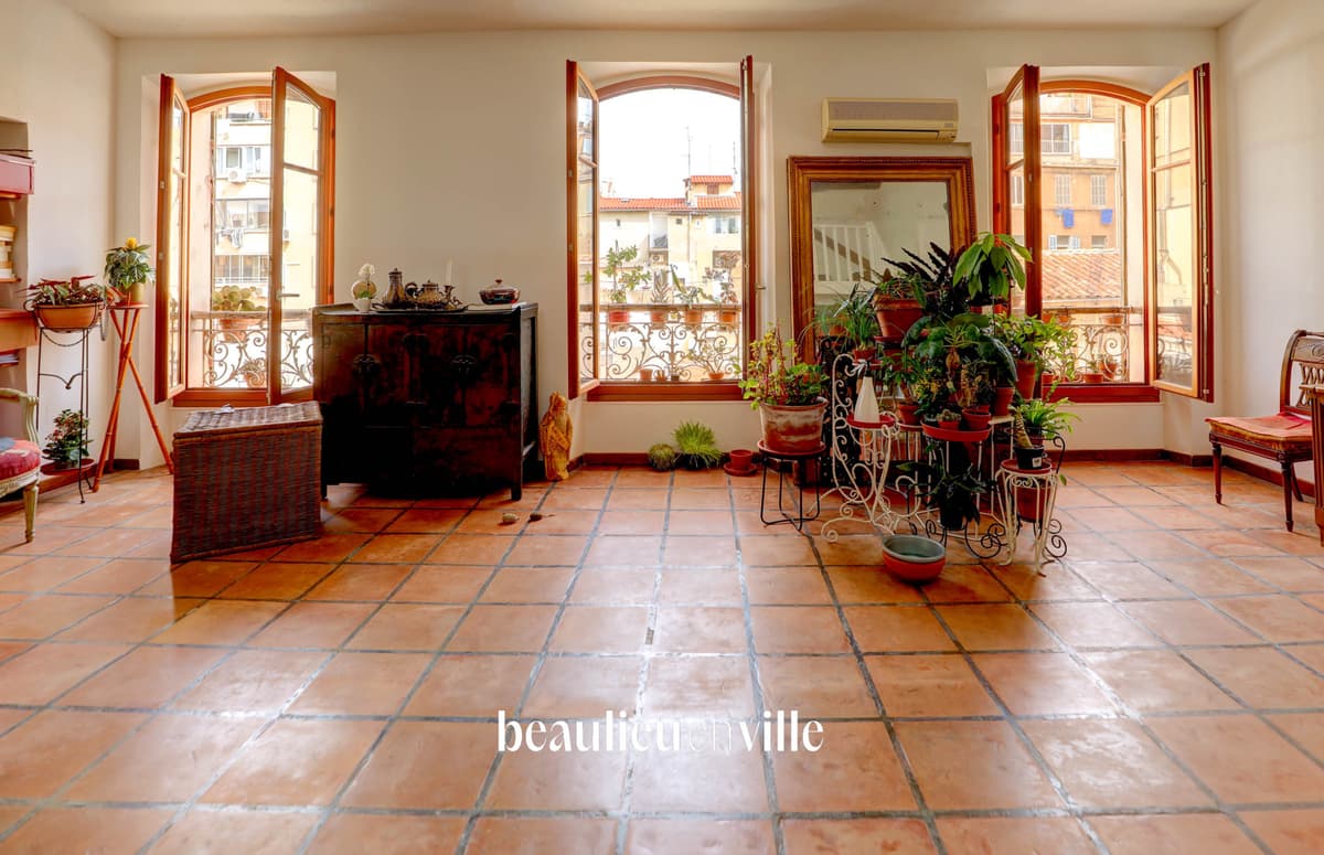 EXCLUSIVITE - PREFECTURE - T3 - DERNIER ETAGE - 380 000€ - 6