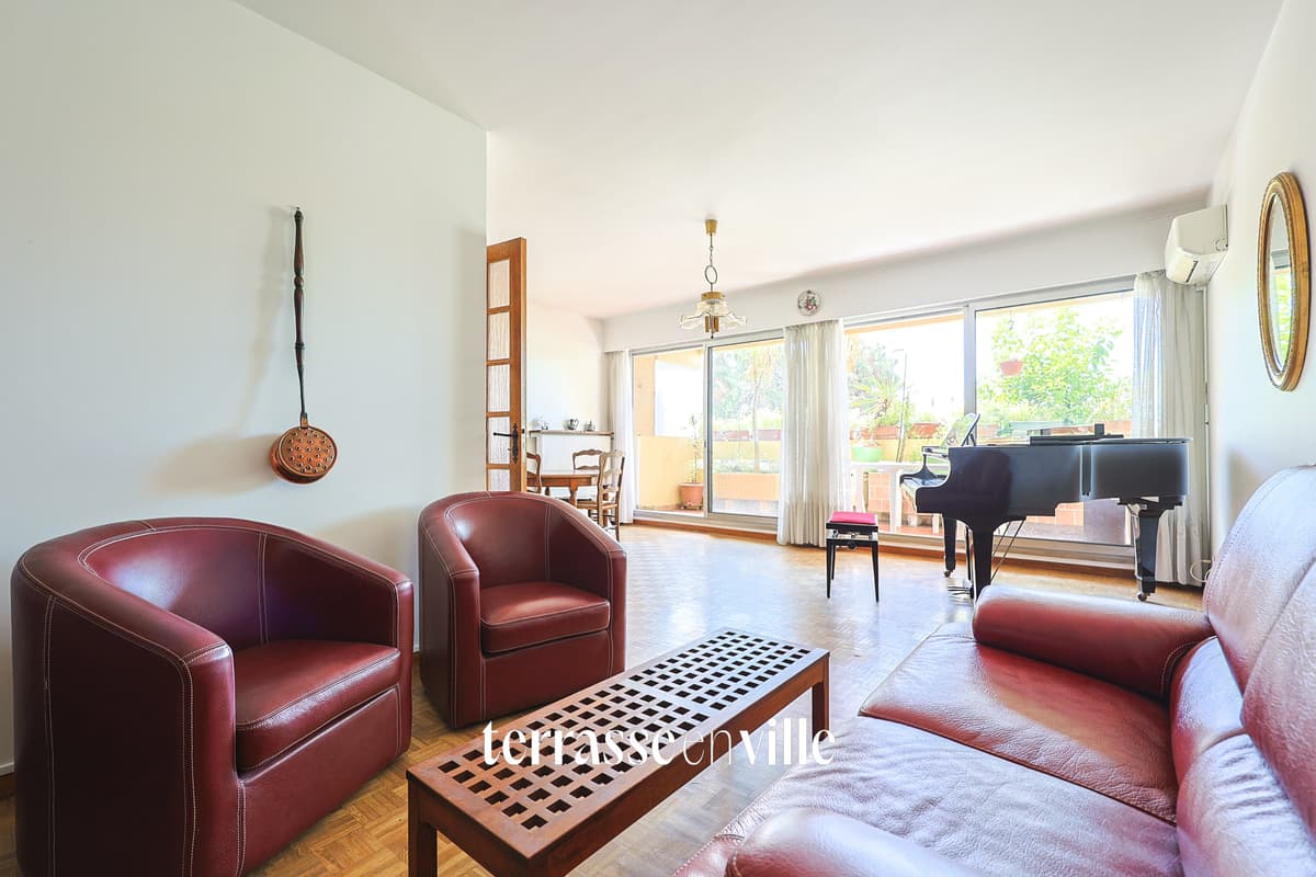 EXCLUSIVITÉ - 26 eme CENTENAIRE - T4 - 96 m2 - TERRASSE ET JARDIN 50 M2 - PARKING - 300 000 € - 5