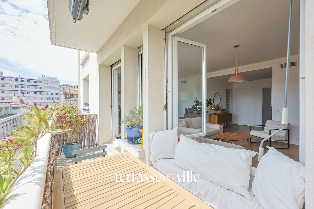 EXCLUSIVITE - T4 -BALCON - CARRE D'OR - 450 000€ - 1