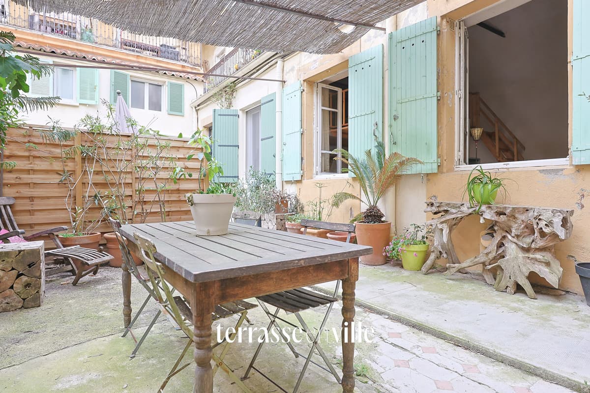 EXCLUSIVITE - ROUCAS BLANC - T2/3 - TERRASSE - 170 000€ - 2