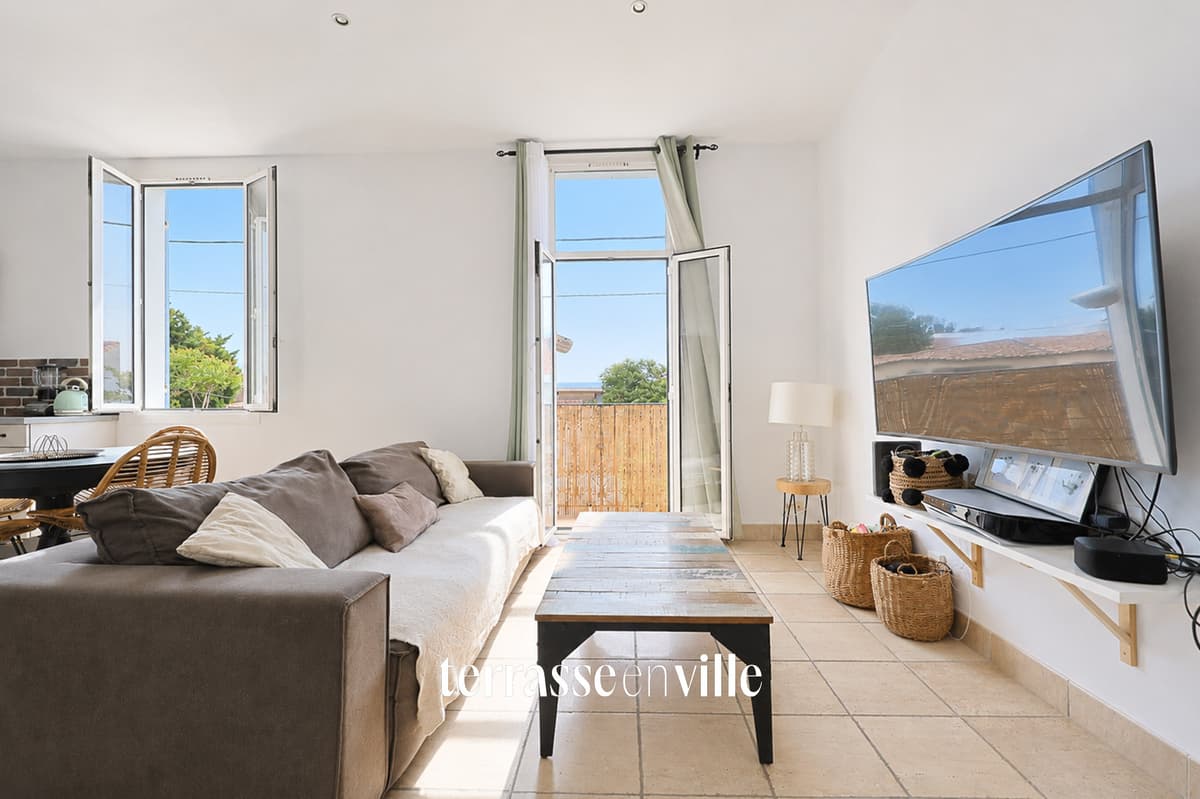 EXCLUSIVITE - MONTOLIVET - T3 - 54 M2 - BALCON - 220 000 € - 1