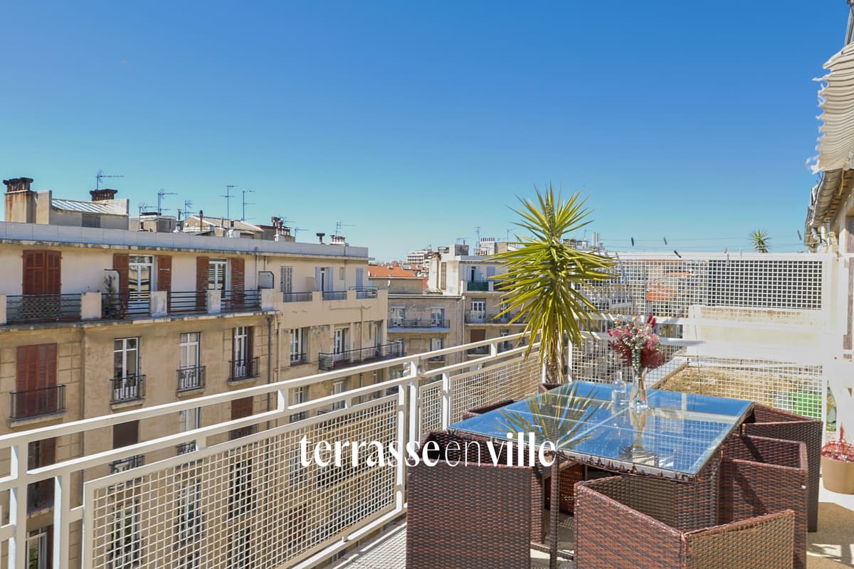 EXCLUSIVITÉ - CINQ AVENUES - T3 - TERRASSES - DERNIER ETAGE- 250 000 EUROS - 1