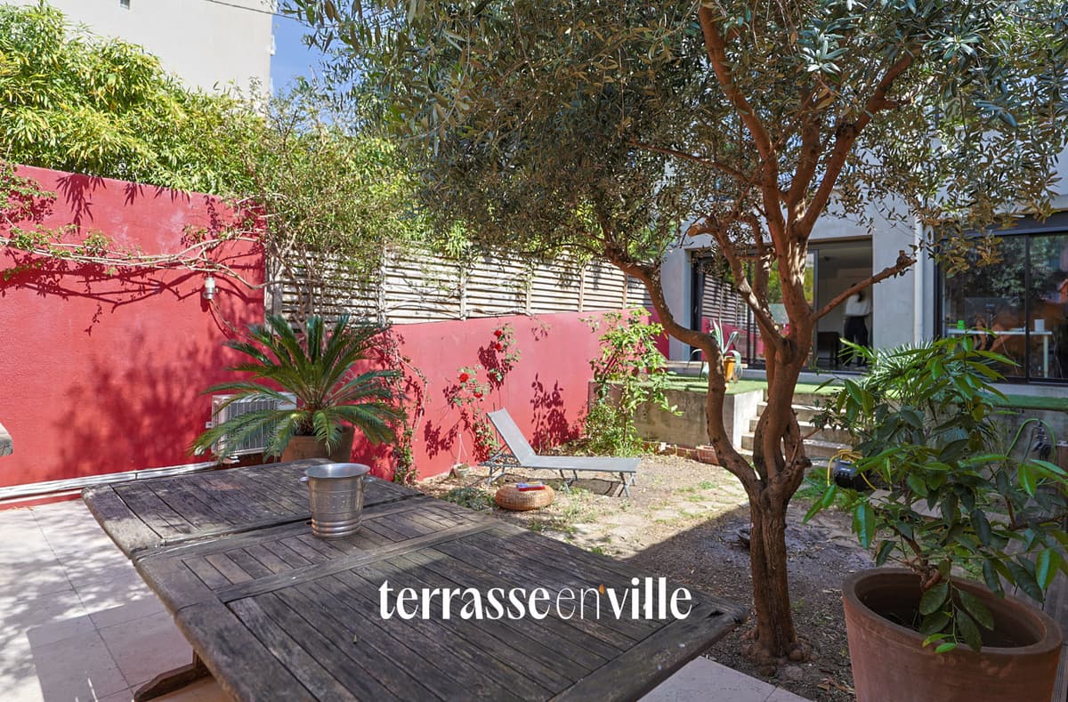 EXCLUSIVITÉ CINQ AVENUES MAISON T5/6 221 M2 - JARDIN - BOX DOUBLE - 880 000 €