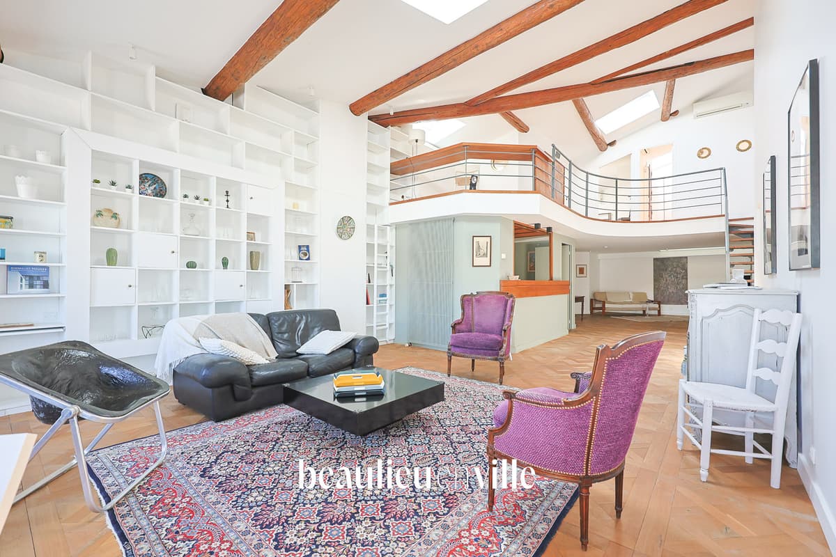 EXCLUSIVITE - VIEUX PORT - DUPLEX T3/4 - VUE VIEUX PORT - 645 000€ - 1