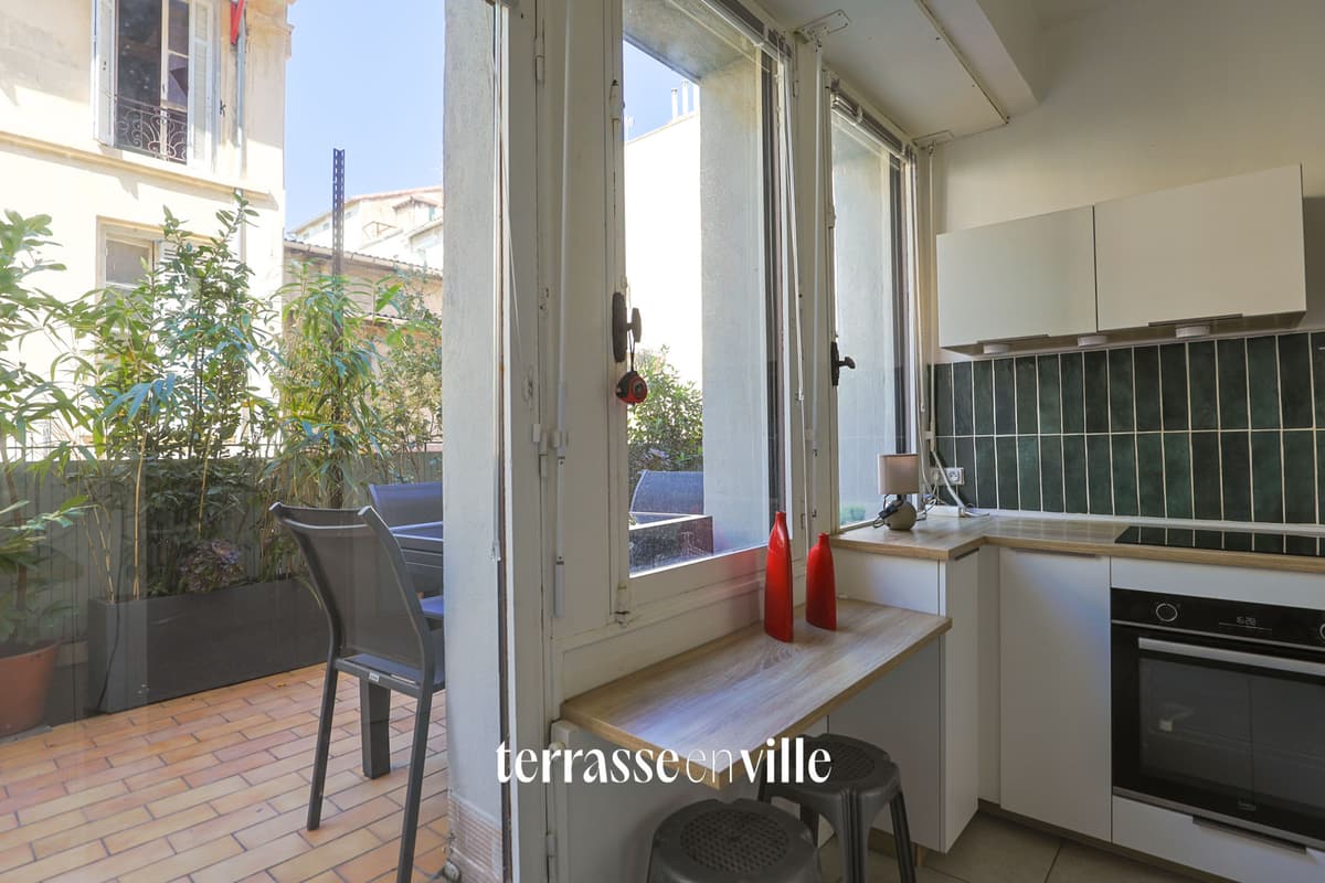 EXCLUSIVITE - BUILDING CANEBIERE - T3 - 97M2 - TERRASSE- 350 000€ - 4