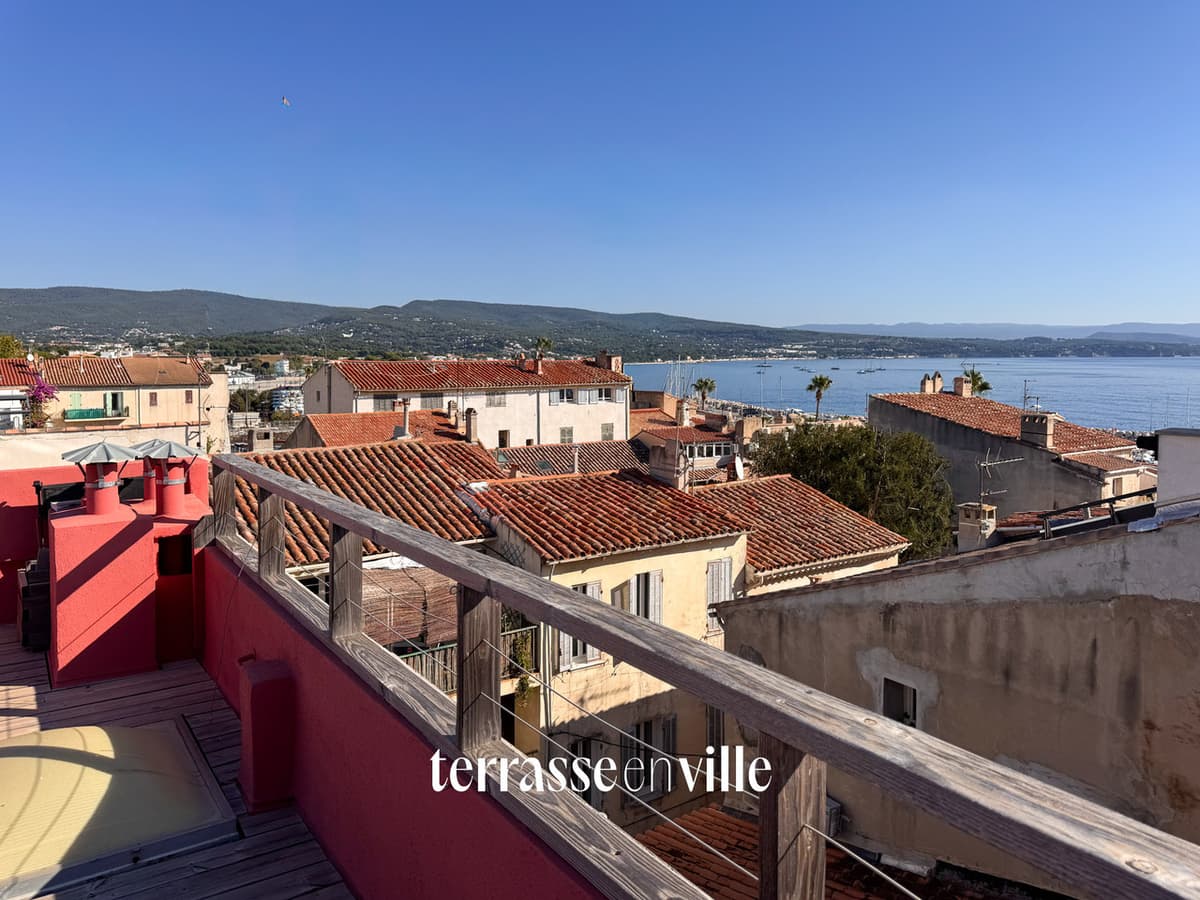 T2 - 28M2 - DERNIER ETAGE - ROOFTOP VUE MER 40 M2 - 249 000€ - 1