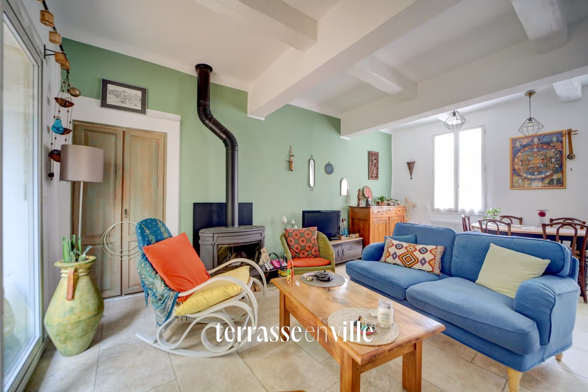 LA CIOTAT - VIEUX PORT - MAISON T4 74M2 - COUR INTÉRIEURE - 3