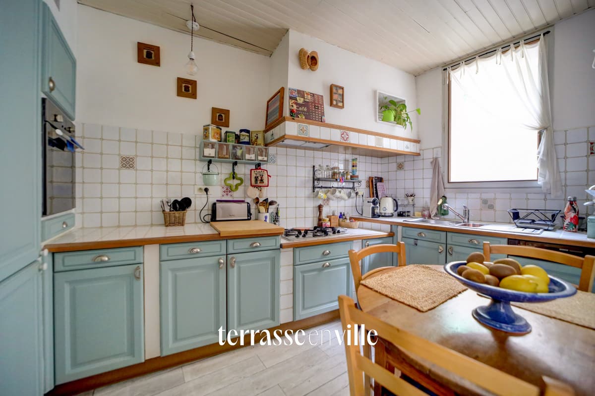LA CIOTAT - VIEUX PORT - MAISON T4 74M2 - COUR INTÉRIEURE - 7