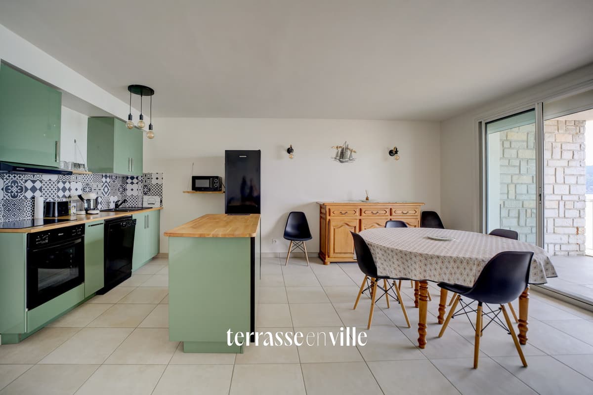 ST CYR-SUR-MER - PROMENADE ROSE - APPARTEMENT 80M2 VUE MER PANORAMIQUE - TERRASSE - GARAGE - 4