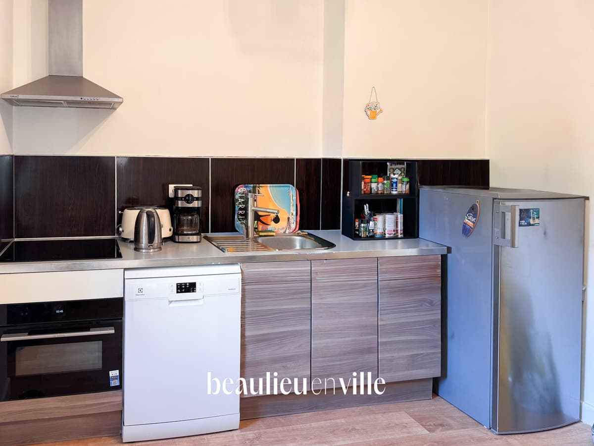 CHARMANT T2 - COEUR DE VILLE - 40M2 - PARFAIT ETAT - 195 000€ - 5