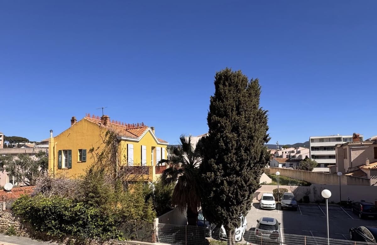 LUXUEUX T2 - DERNIER ETAGE - RESIDENCE FRONT DE MER - 39M2 - TERRASSE 12M2 - 356 320€ - 6