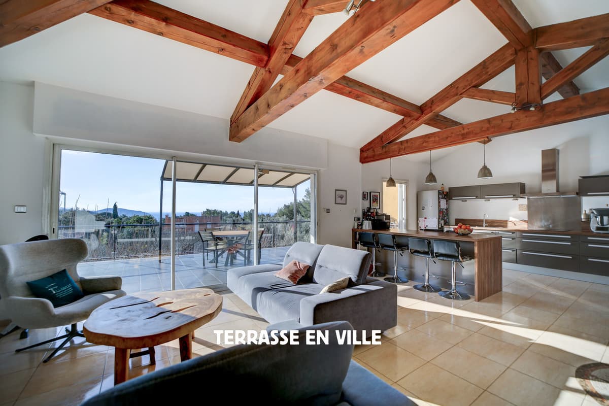 LA CIOTAT - HAUTEURS DE FONTSAINTE - VILLA VUE MER - PISCINE - DÉPENDANCE - GARAGE - 7