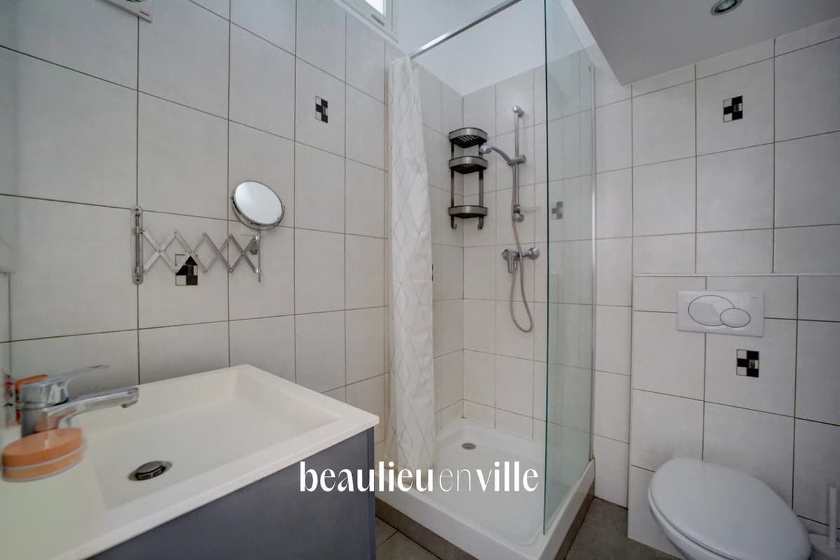 EXCLUSIVITÉ - Charmant T3 - Duplex - 50 m du Vieux Port - 6