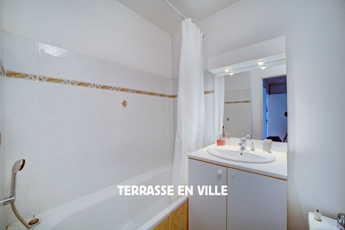 LA CIOTAT - COEUR DE VILLE - APPARTEMENT T3 67m2 - TERRASSE - PARKING PRIVÉ - 5
